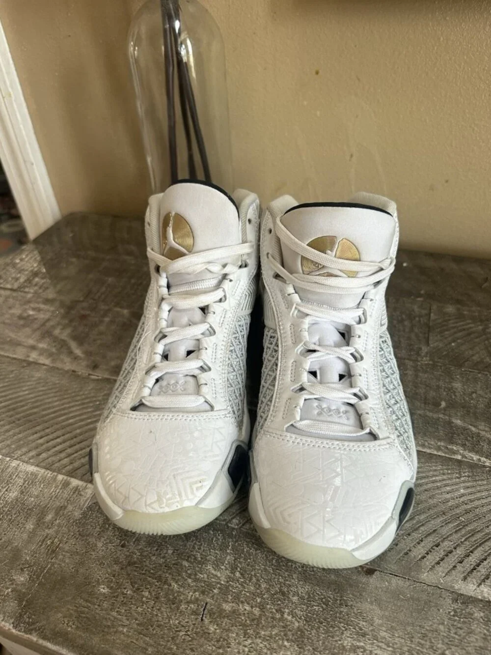 Air Jordan 38 FIBA Sneakers Shoes FN7481-100 White Black Gold Men’s Size 6